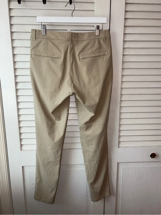 Lululemon Commission Pant Slim 32 Khaki Warpstreme Stretch Mens Chino Golf - Picture 4 of 6